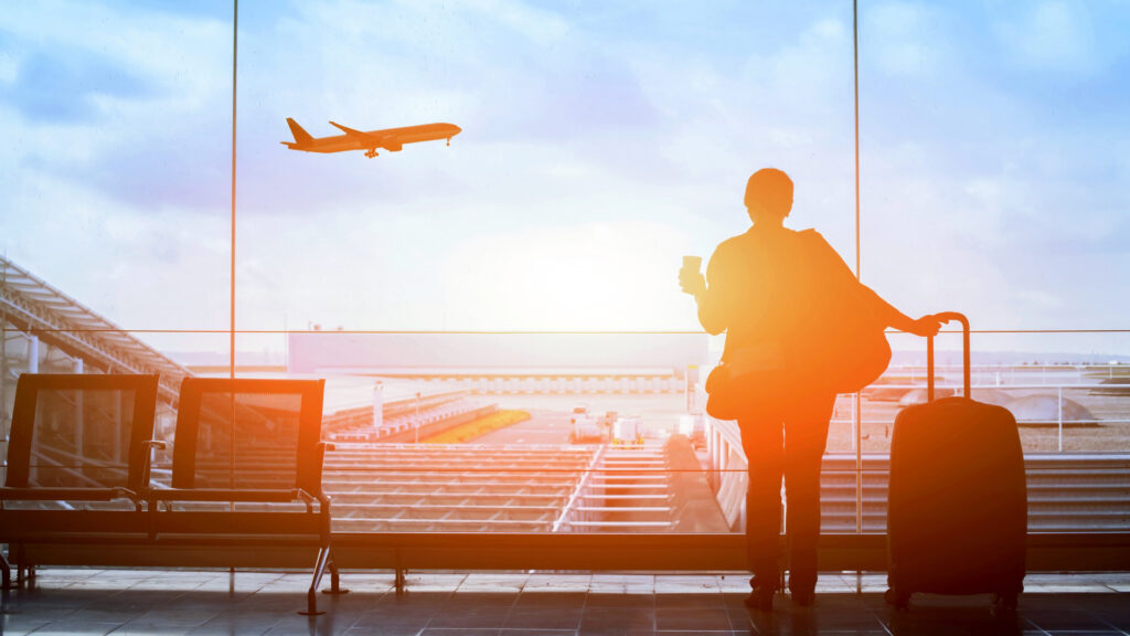 Why Flight Tracking and Wait-Time Windows Matter for Airport Transfers