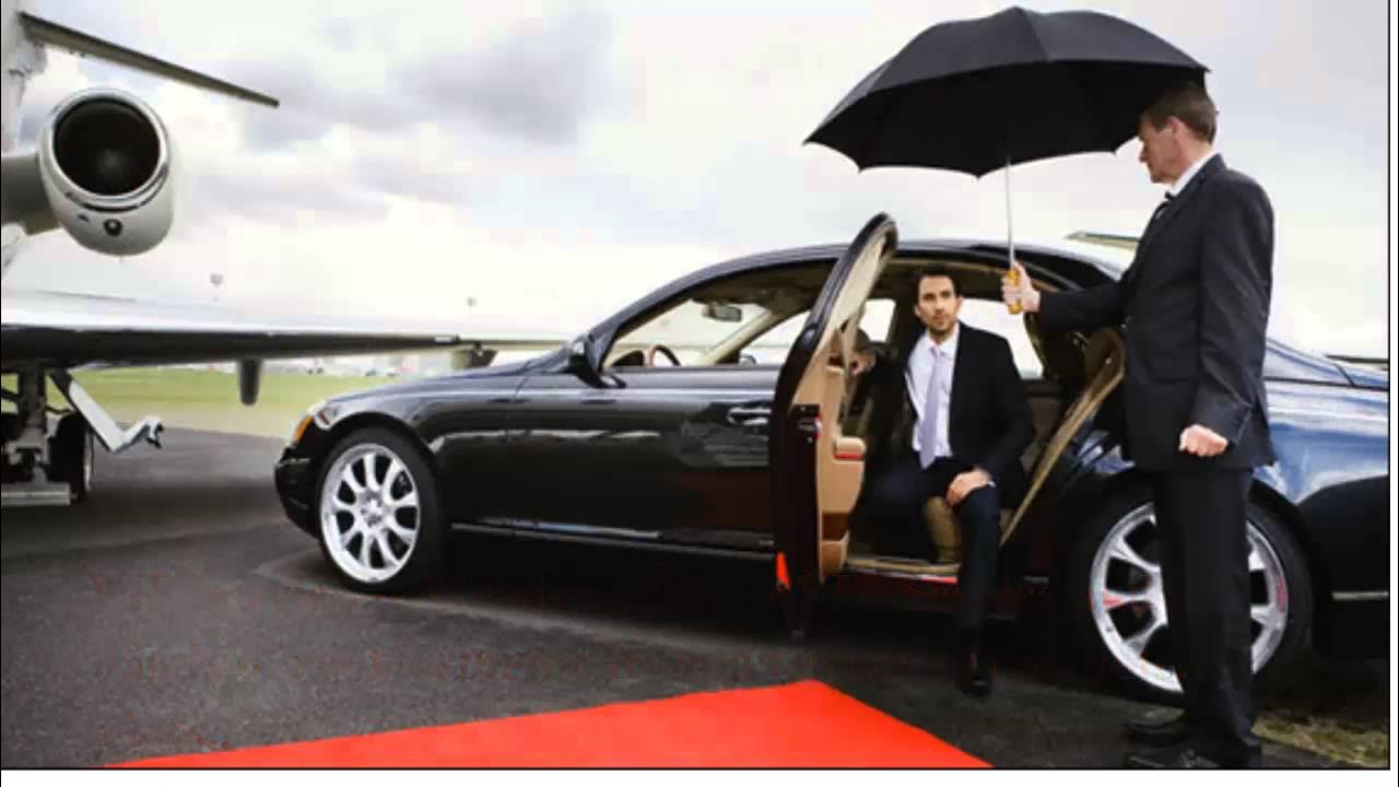 Top Benefits of Booking a Private Airport Car Service Over Ride-Sharing